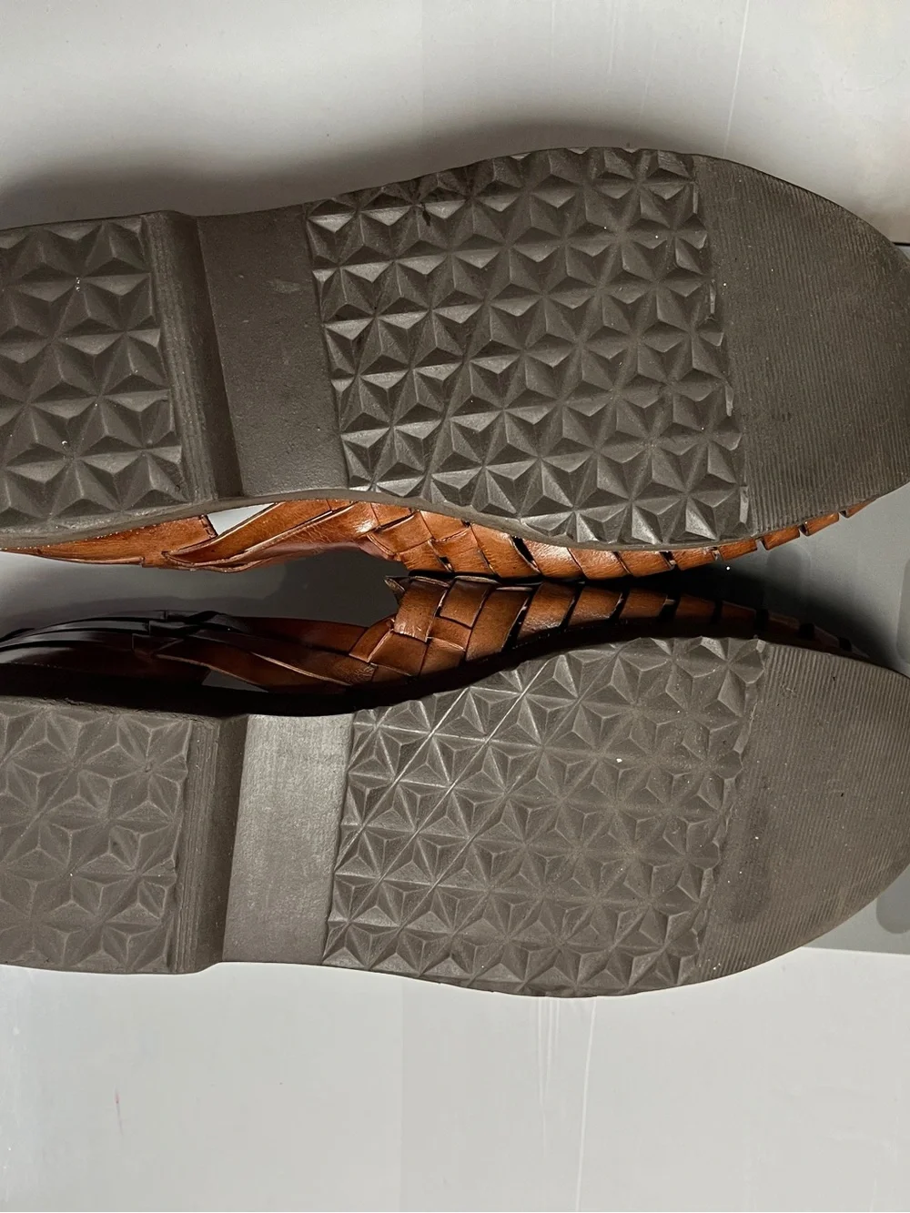 Sunsteps Brown Woven Leather Fisherman Huarache Sandals Men’s Size 9 Hand Woven